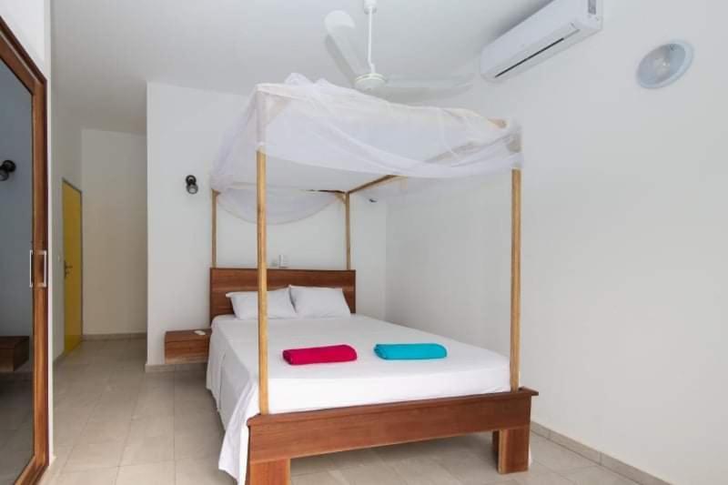 Hotel Jardin D'Afrique Saly Portudal Zimmer foto